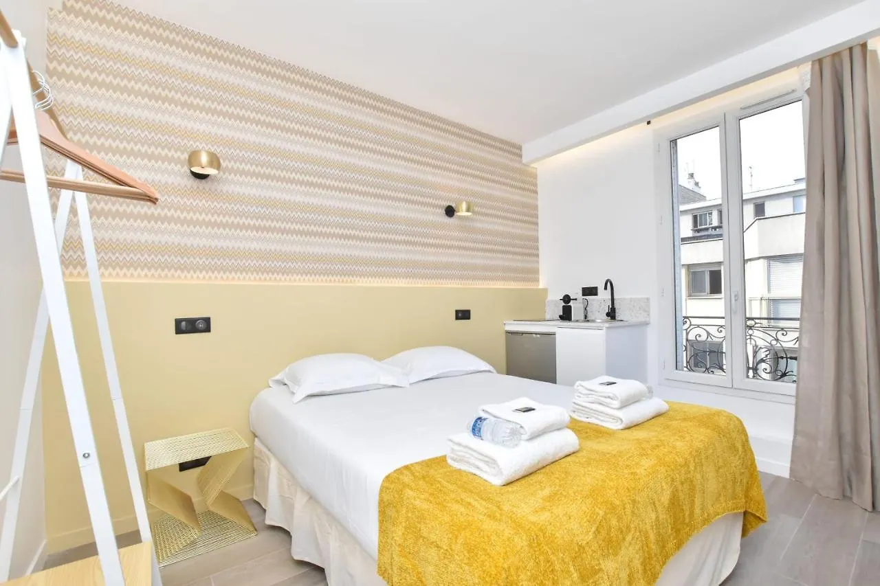 Appartement Cosy Bedroom - Tour Eiffel Champs De Mars Paris